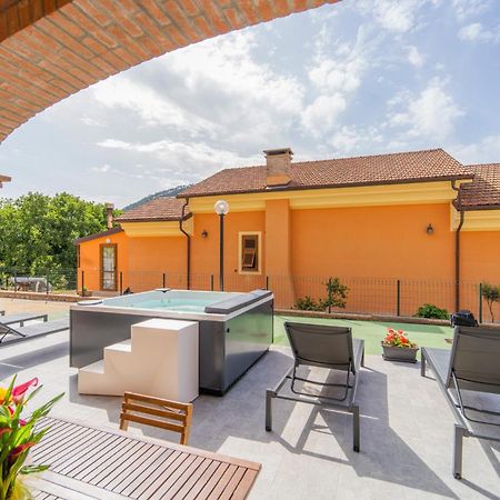 045B - Villetta Moderna 02-24E Con Vasca Idromassaggio In Giardino, Solo 15 Minuti Da Mare E Spiaggia - Posto Auto Gratuito San Lazzaro  Eksteriør billede