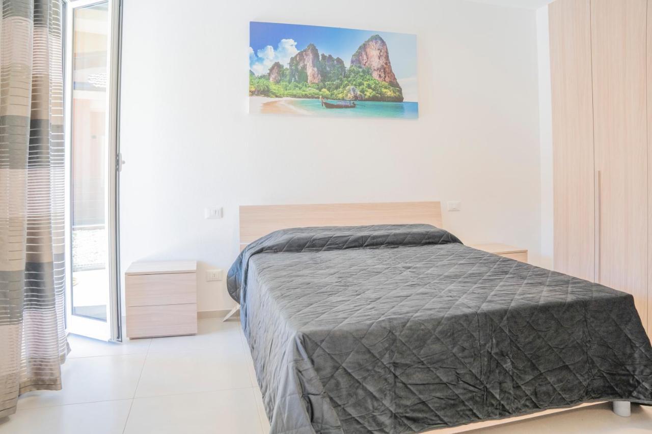 045B - Villetta Moderna 02-24E Con Vasca Idromassaggio In Giardino, Solo 15 Minuti Da Mare E Spiaggia - Posto Auto Gratuito San Lazzaro  Eksteriør billede
